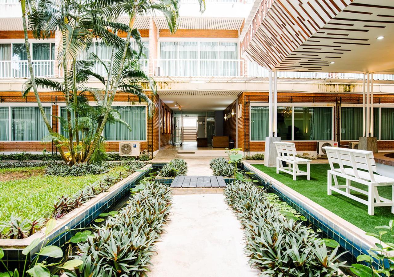 B2 Resort Chiang Mai Buitenkant foto